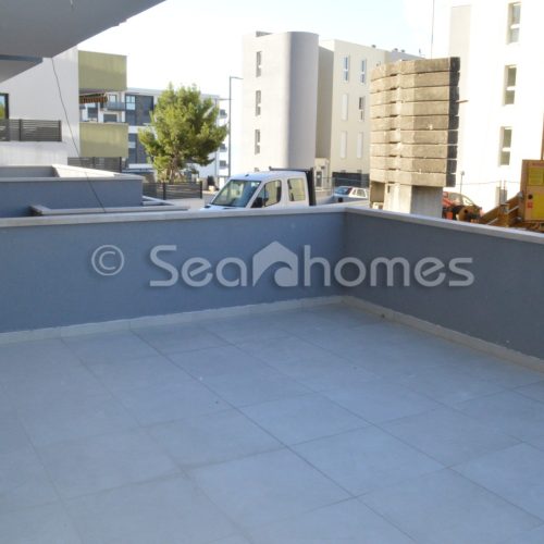 Apartment on the ground floor of a new building in a dead-end street