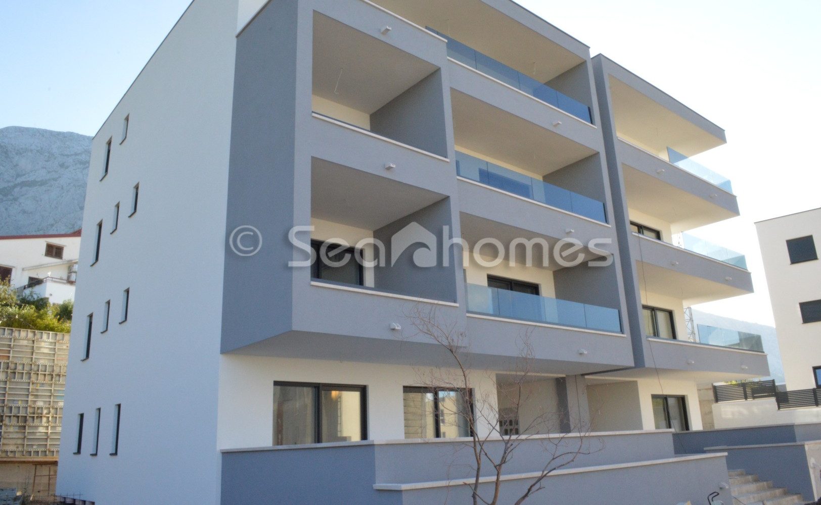 Makarska new building
